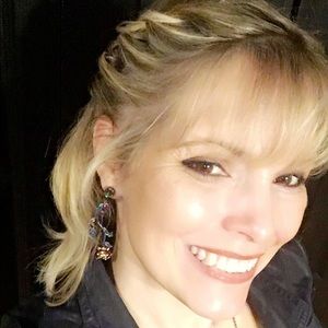 Meet your Posher, Alice